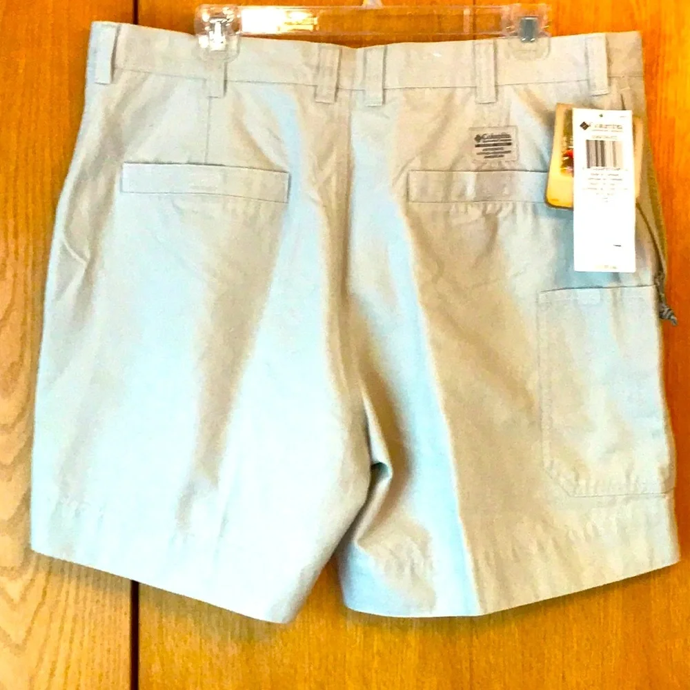 New Columbia 38 x 6” rip stop cotton canvas ROC shorts NWT stone camp fish hike